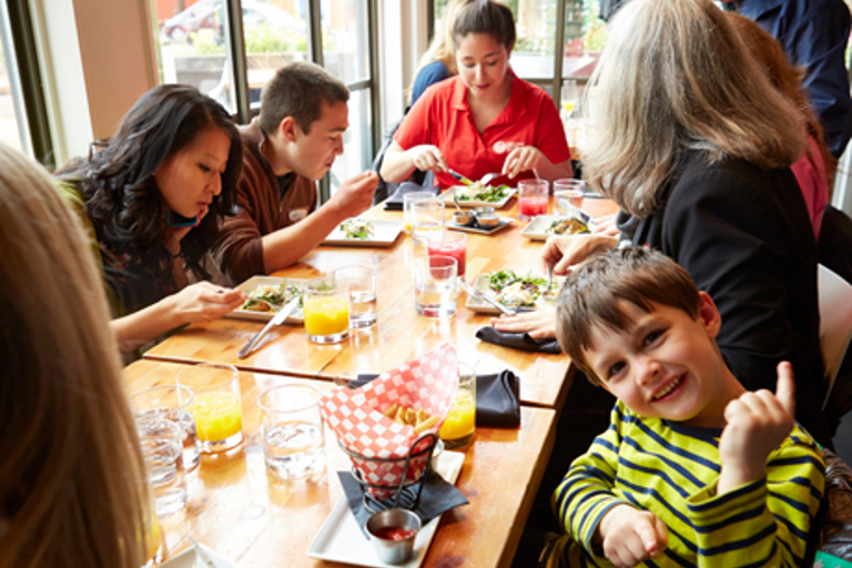 VIP toegang Granville Island Market culinaire tour te voet