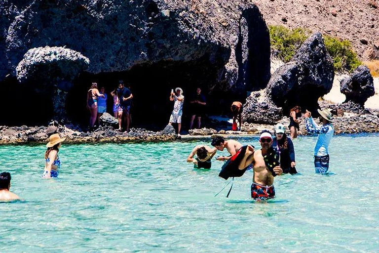 La Paz: Espíritu Santo & Balandra Boat Tour with Ceviche