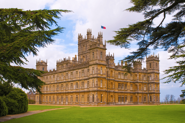 Downton Abbey Drehorte &amp; Highclere Castle Tour