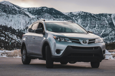 Shanghai Airport: One-Way Arrival and Departure Transfer Arrival: One-Way Transfer Airport to Hotel