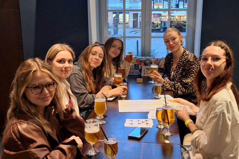 Gdańsk 2025: Bar Tour with Karaoke and Welcome Shots