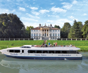 Crucero en barco de Padua a Venecia por la Riviera del Brenta