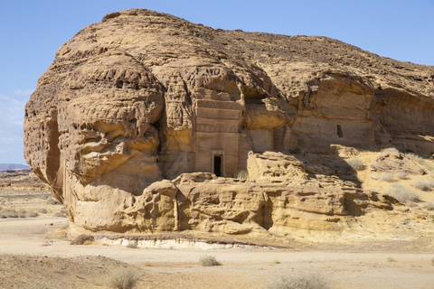 AlUla: Full-Day 4x4 Tour with Scenic Stops