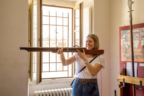 Florence: Monteriggioni & Val d'Orcia Optional Wine Tasting Classic Option in Portuguese