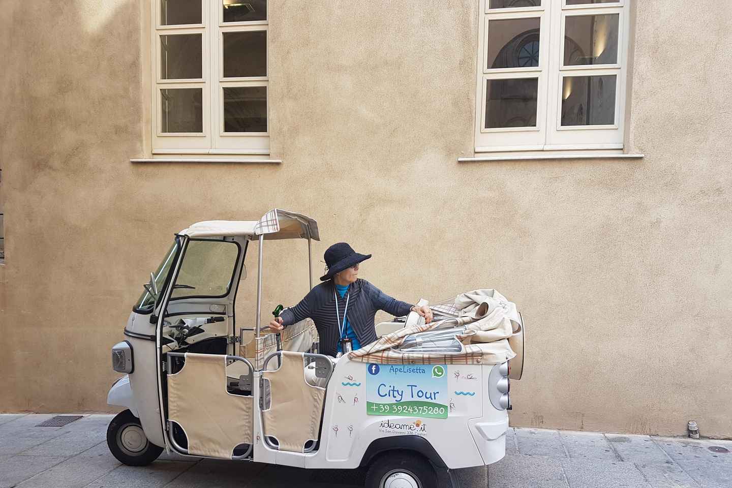 Cagliari: tuk tuk tour for old town, beaches and flamingo park