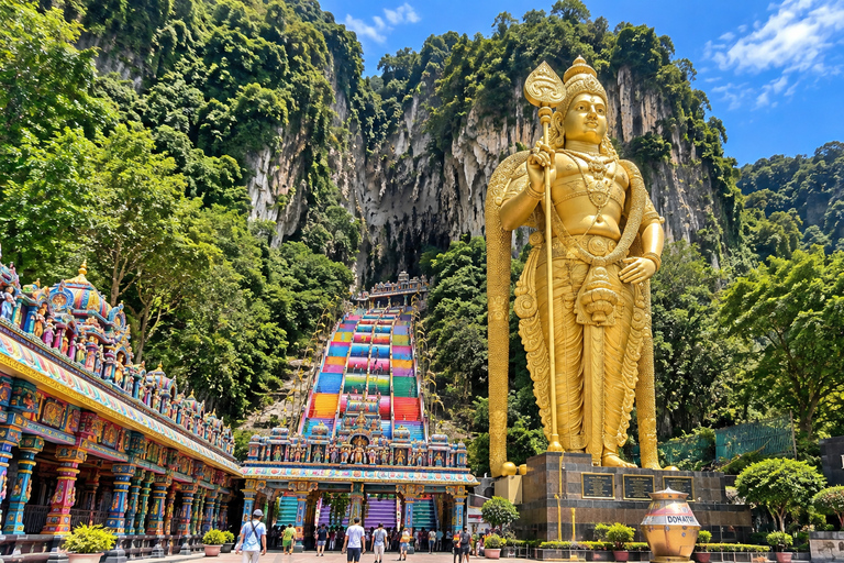 Kuala Lumpur: 3-Day Private City, Genting & Fireflies Trip