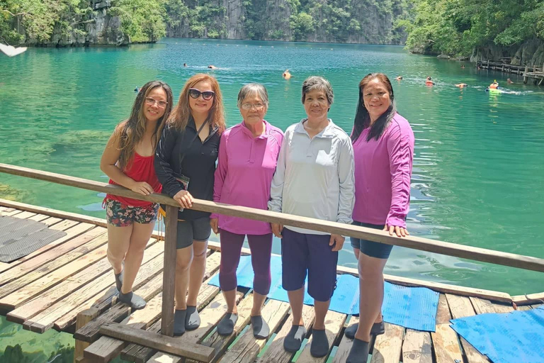 Coron Island: Coastal Trimaran Tour