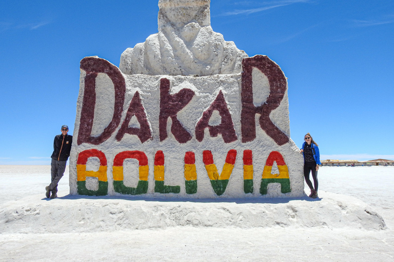 Uyuni: 3-Day Salt Flats, Lagoons, and Geysers Tour ENGLISH-SPEAKING GUIDE
