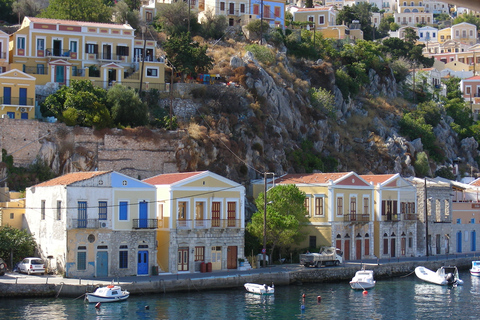 Vanuit Rhodos: boottocht naar Simi met hoteltransfer