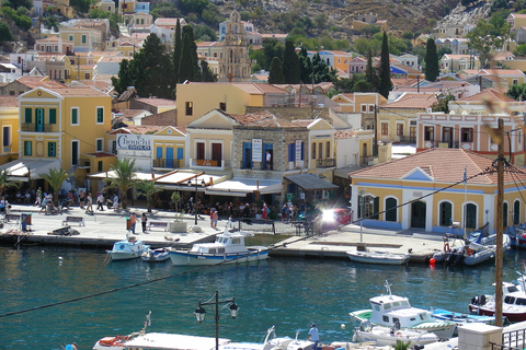 Vanuit Rhodos: boottocht naar Simi met hoteltransfer