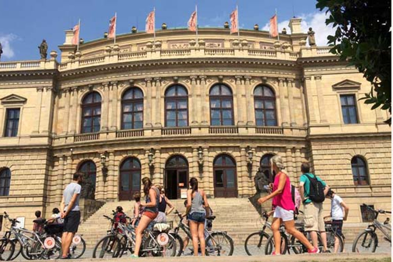 布拉格：经典城市自行车之旅