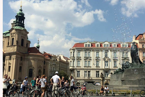 布拉格：经典城市自行车之旅