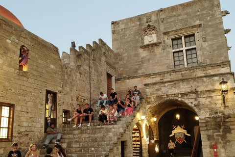 Privé Dagtocht naar Rhodos, Lindos en Zeven Bronnen