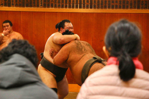 Tokyo: Sumo Morning Practice & Behind-the-Scenes Access