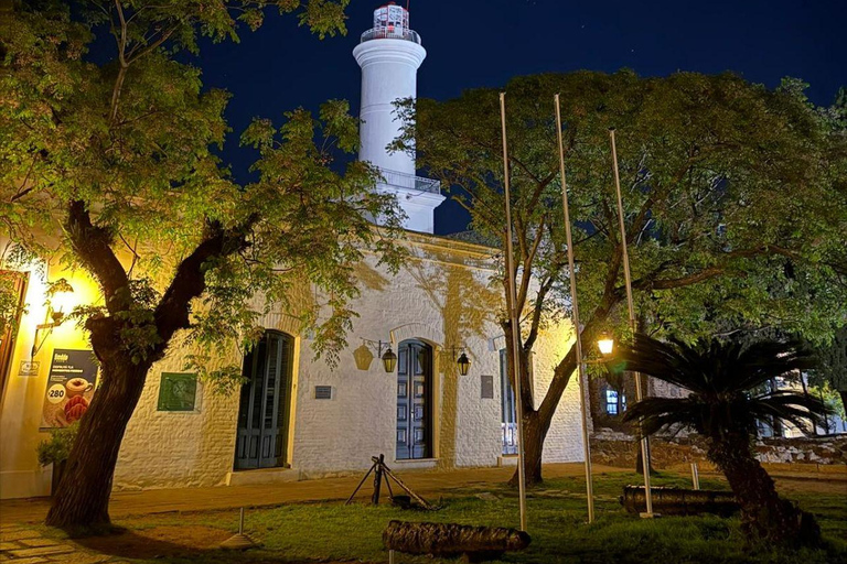 Cologne at sunset: Myths and Legends of the Historic Quarter Colonia at sunset: Myths and Legends of the Historic Quarter