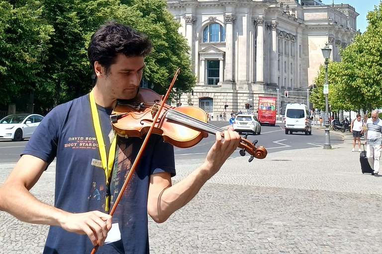 柏林：历史步行导览，搭配现场音乐柏林：历史徒步游，配现场音乐
