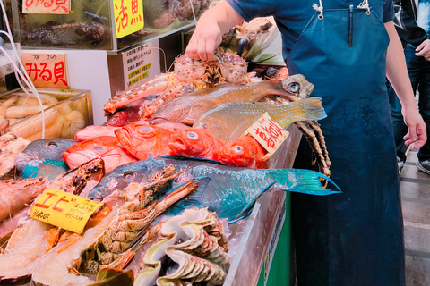 Naha Makishi Public Market : Sushi making experience English guided guide