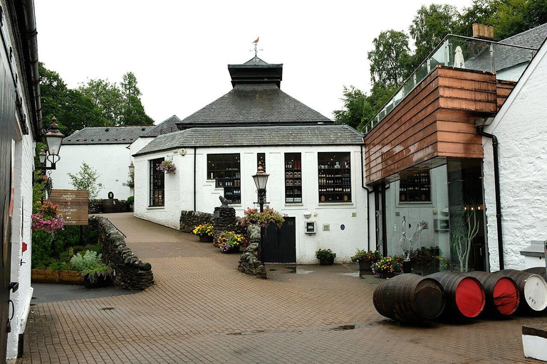 From Edinburgh: Private Whisky Tour with 3 Distilleries