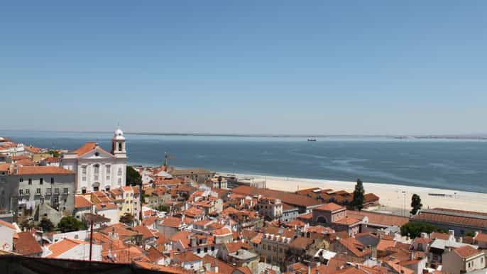 lisbon alfama and são jorge castle 3hour tour