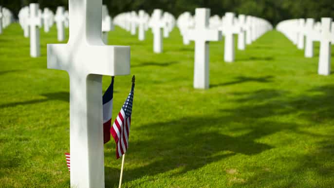 normandy dday landing beaches fullday tour from paris