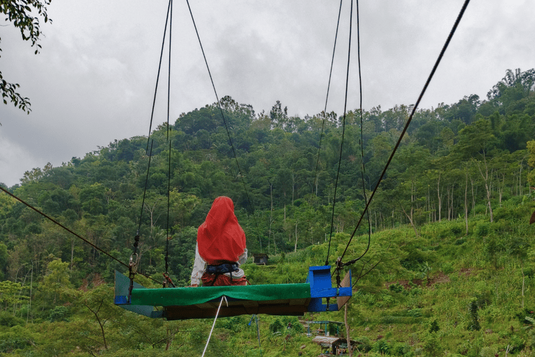 Yogyakarta: Hidden Paradise of Yogyakarta Waterfall & Swim Hidden Paradise & Natural Adventures–Transport Fee Separate