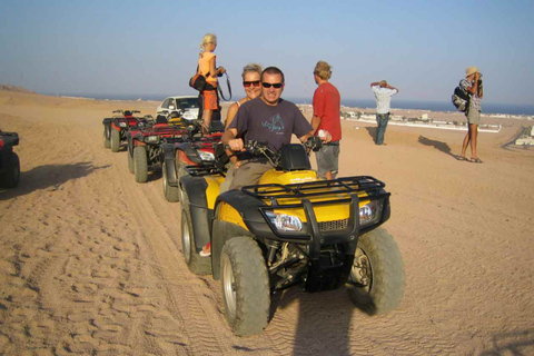 Wüstensonnenuntergang Quad-Safari, Abendessen, KamelrittTour mit Abholung von Hurghada, innerhalb der Stadt