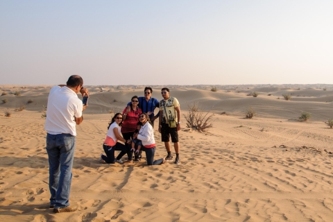 Dubai: Wüsten-ATV-Safari mit BBQ-Dinner in einem BeduinencampDubai: Wüstensafari