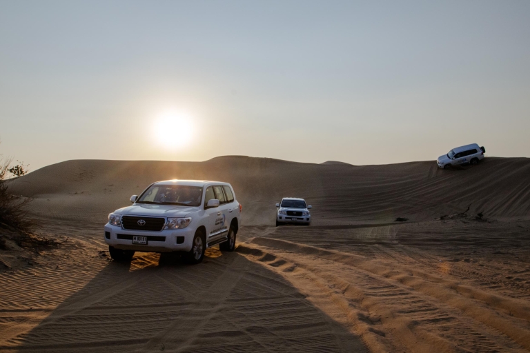 Dubai: ATV-safari met BBQ-diner in een bedoeïenenkampDubai Woestijnsafari met VIP-service