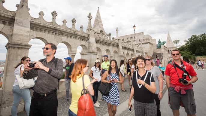 budapest private walking tour of the castle district