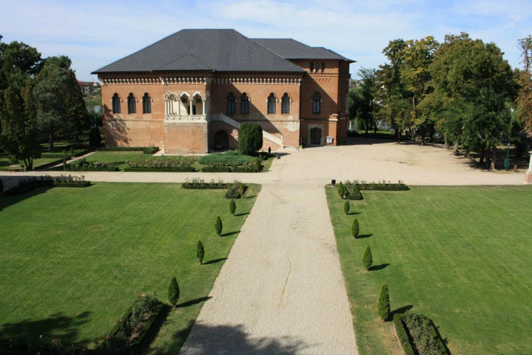 Tour per piccoli gruppi del Palazzo di Mogosoaia e del Monastero di SnagovBucarest:palazzo di Mogoșoaia,monasteri Snagov e Caldarusani