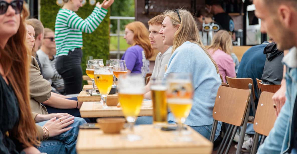 Afbeelding 4 van Groningen: Terrasboot ervaring met een gezellige bar