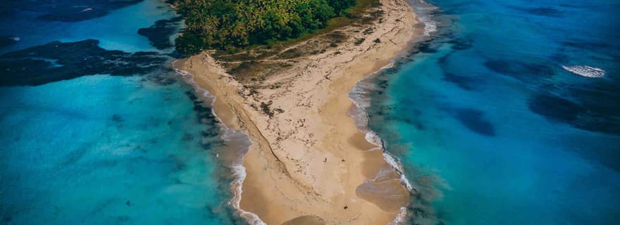 Circuit dans les îles Zapatilla (journée)