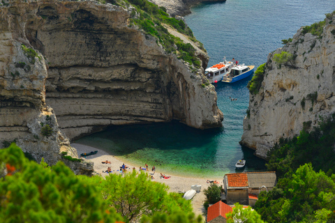 From Split: Private Blue Cave, Vis & Hvar Tour by Speedboat