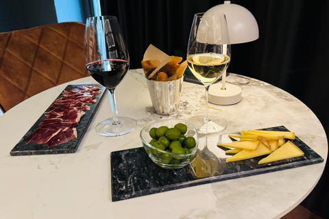 Vilnius: Wine Tasting Experience in the Old Town