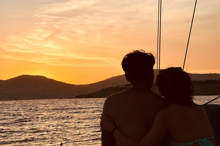 Ibiza: Passeio de barco à vela de dia inteiro para Formentera com remo