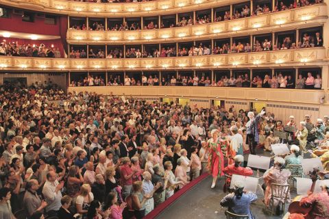 Wien: Tickets für Mozartkonzert in der Staatsoper