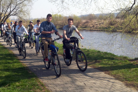 Visite d'une journée à vélo du château de Karlstejn à Prague