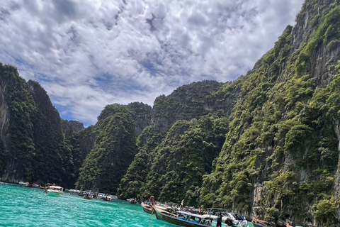 Ao Nang:Phi Phi Island 1 day with a private longtail boat From Ao Nang:Phi Phi Islands,Maya Bay Private Longtail boat