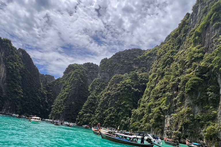 Ao Nang:Phi Phi Island 1 day with a private longtail boat From Ao Nang:Phi Phi Islands,Maya Bay Private Longtail boat