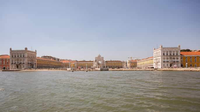 lisbon river sightseeing cruise