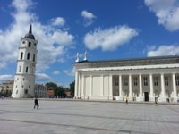 Visita privada de día completo a Vilna, Trakai y Kernave - Hizvo