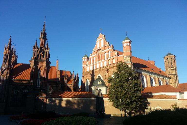 Excursão privada de dia inteiro a Vilnius, Trakai e Kernave