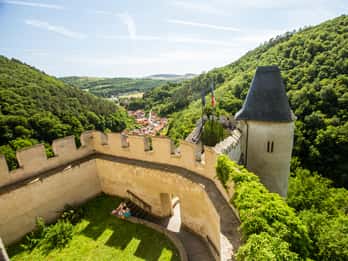 Ab Prag: Burg Karlštejn & Landschaft Fahrradtour Ab Prag: Burg Karlštejn & Landschaft Fahrradtour