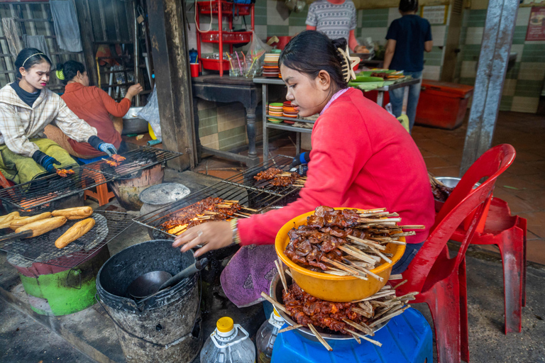 Phnom Penh: Silk Island & Evening Foodie Full Day Tour Haft-Day Tour: Silk Island + English Guide
