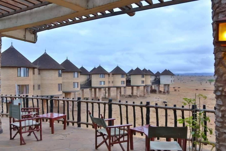 3-day Amboseli & SaltLick Safar: Kilimanjaro View & Treetop