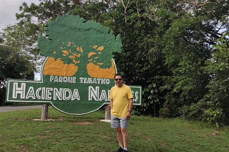 Medellín: Pablo Escobar Hacienda Napoles Full Day Tour