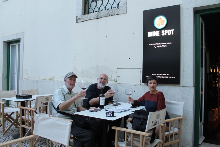 Lisbon Wine and Food: Private Walking Tour Lisbon Wine Tasting Walking Tour in Spanish