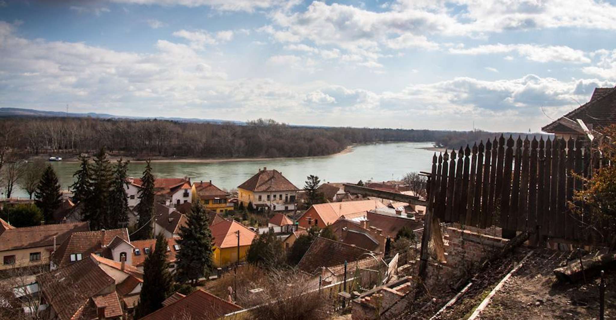 From Budapest: Danube Bend Full-Day Private Tour with Lunch