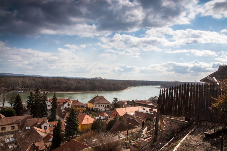 Ab Budapest: Private Donauknie-Tagestour mit Mittagessen