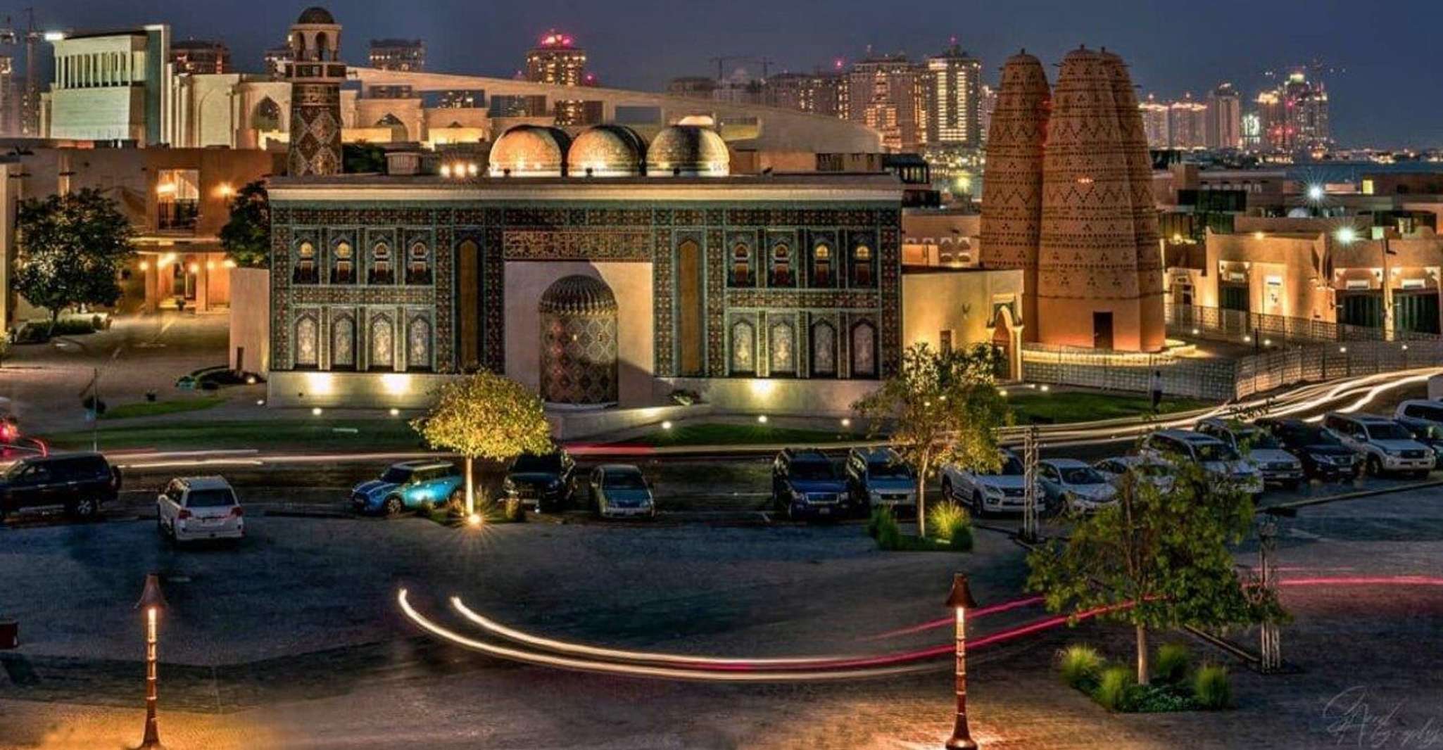 Doha Guided City Tour to Souq Waqif, Katara, & Pearl-Qatar photo 9